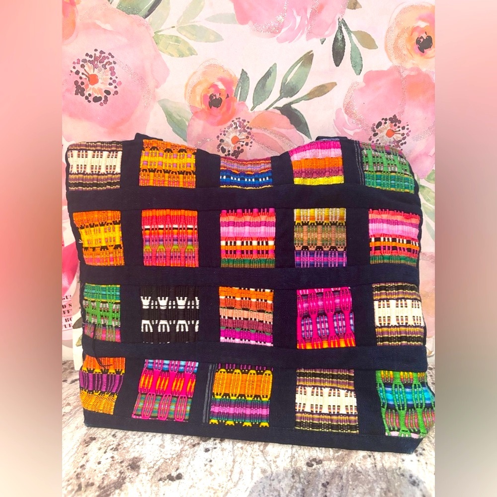 Colorful Patchwork Handbag 💗💜💛